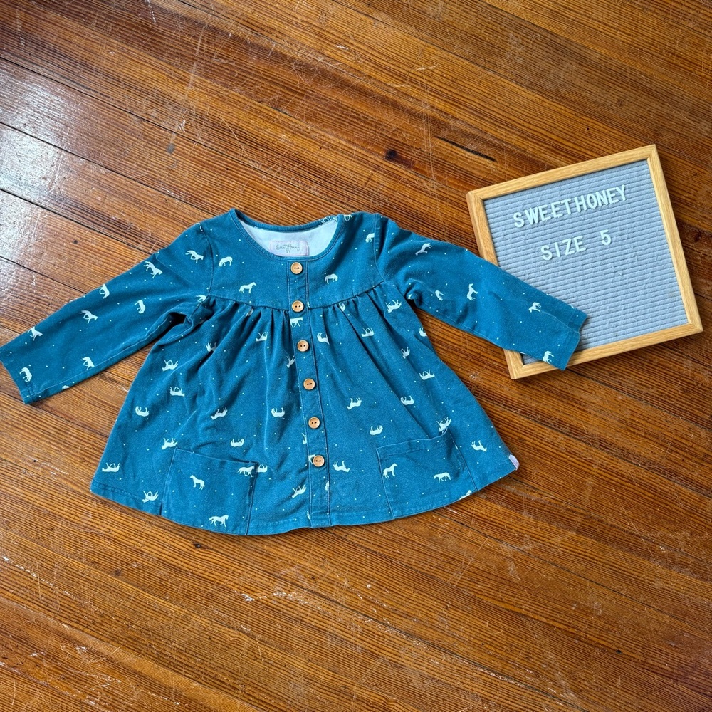 SweetHoney horse print tunic top size 5
